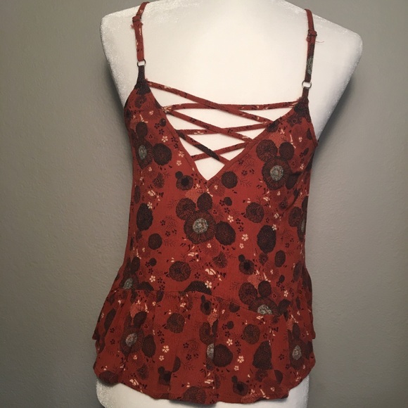 🐚 MELROSE AND MARKET S Adjustable Strap Tank - Picture 4 of 6